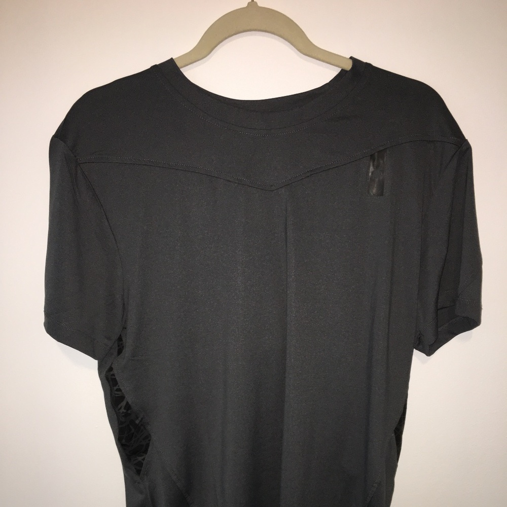 Spyder Active mens active sz Large t -shirt